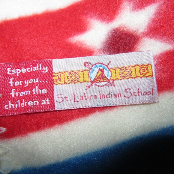 BLANKET FROM ST. LABRE INDIAN SCHOOL/AZTEC DESIGN/POLYESTER! - Picture 5 of 5